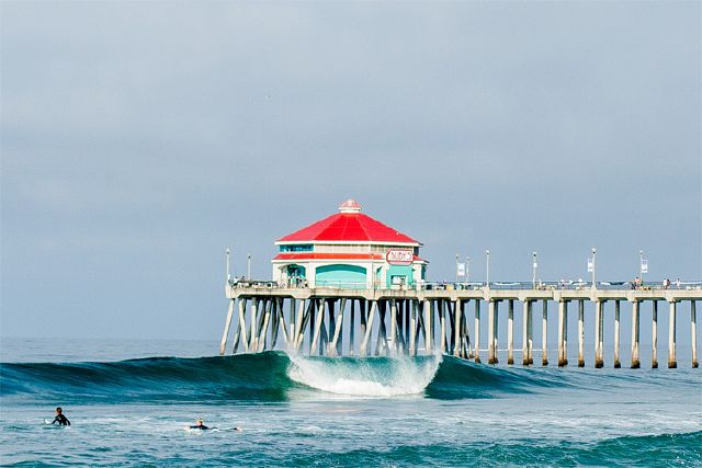 Edinger Ave Huntington Beach California United States Edinger Ave Huntington Beach California United States